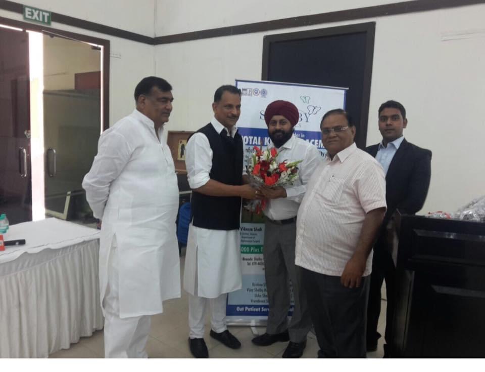 Dr. Saluja with celebrities